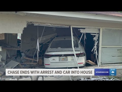 Car chase ends with driver crashing into home in Citrus County, Florida