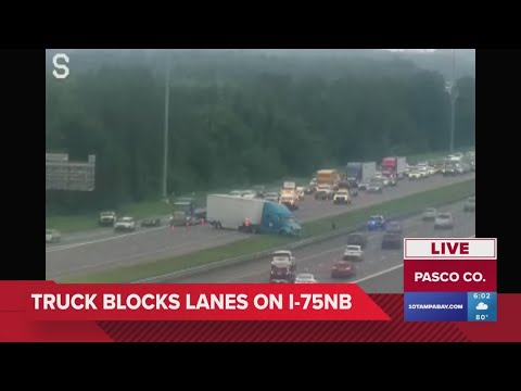Crash shuts down all lanes of I-75 North in Pasco County