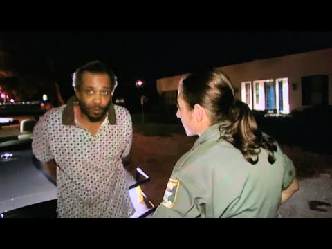 Cops Tv show Hillsborough county Florida. Police chase. (2007).